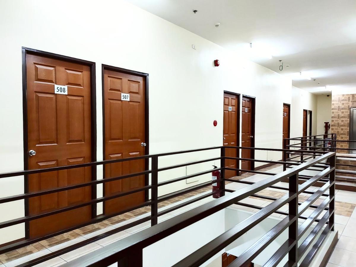 Airobedz Manila - A Value Hotel Экстерьер фото