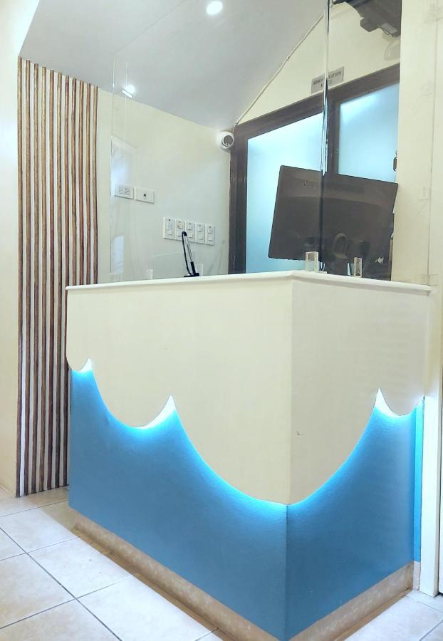 Airobedz Manila - A Value Hotel Экстерьер фото