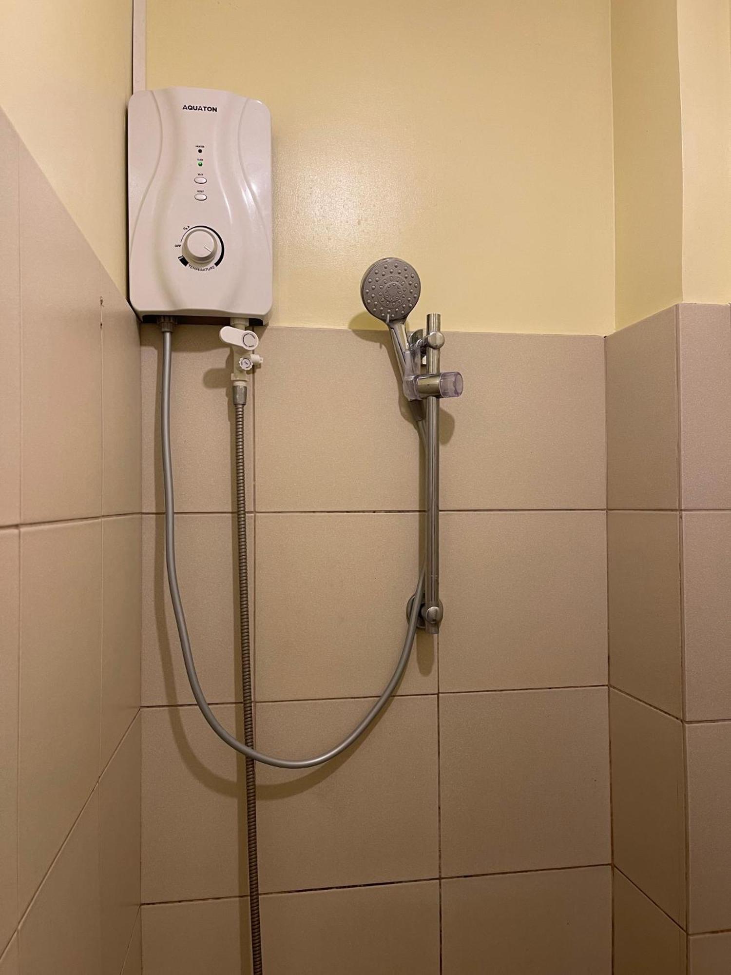 Airobedz Manila - A Value Hotel Экстерьер фото